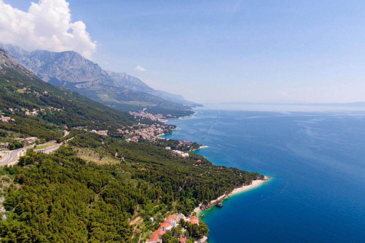 Apartments By The Sea Brela, Makarska - 16950 Luaran gambar